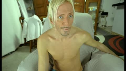 Snapshot of 00jeff31 chatting on January 4, 2025, 7:23 pm jeff online show from January 4, 2025, 7:23 pm