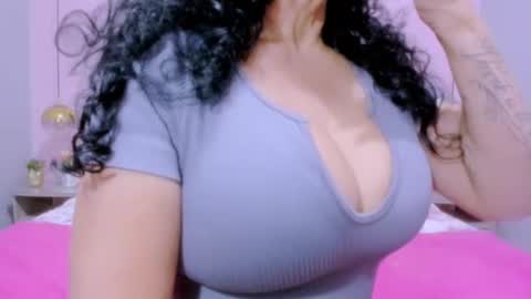 Snapshot of 00valeriasexxx chatting on December 10, 2024, 9:23 am Valeria online show from December 10, 2024, 9:23 am