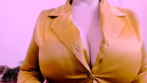 Snapshot of 00valeriasexxx chatting on October 24, 2025, 8:00 am Valeria online show from October 24, 2025, 8:00 am