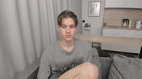 Snapshot of 0verlandd chatting on October 10, 2025, 4:28 pm Adam online show from October 10, 2025, 4:28 pm