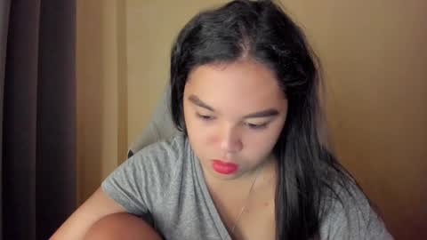 0wwlo0k online show from November 12, 2025, 5:41 am