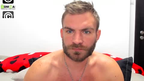 Snapshot of 10in_deluxe chatting on December 7, 2024, 8:00 am 10in_deluxe online show from December 7, 2024, 8:00 am