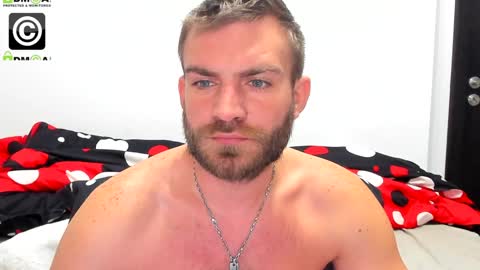 Snapshot of 10in_deluxe chatting on December 9, 2024, 8:00 am 10in_deluxe online show from December 9, 2024, 8:00 am