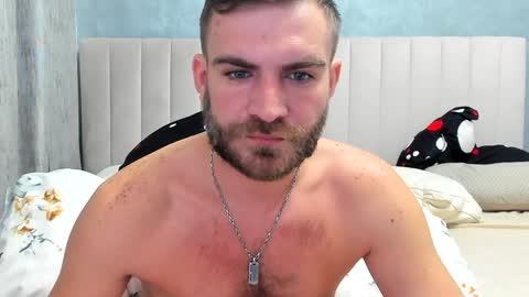 Snapshot of 10in_deluxe chatting on January 23, 2025, 7:43 am 10in_deluxe online show from January 23, 2025, 7:43 am