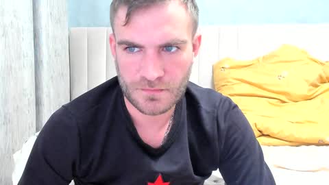 Snapshot of 10in_deluxe chatting on February 1, 2025, 9:32 am 10in_deluxe online show from February 1, 2025, 9:32 am