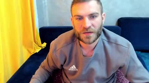 Snapshot of 10in_deluxe chatting on February 25, 2025, 6:14 am 10in_deluxe online show from February 25, 2025, 6:14 am