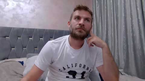 Snapshot of 10in_deluxe chatting on November 27, 2025, 6:48 am 10in_deluxe online show from November 27, 2025, 6:48 am