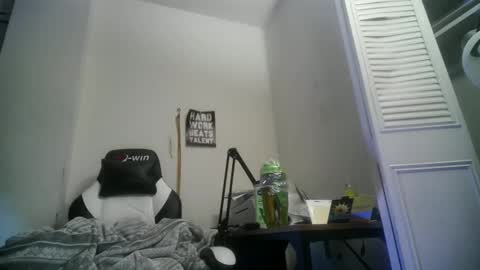 Snapshot of 11inchtattedtrinibad chatting on November 6, 2025, 8:48 am 11inchtattedtrinibad online show from November 6, 2025, 8:48 am