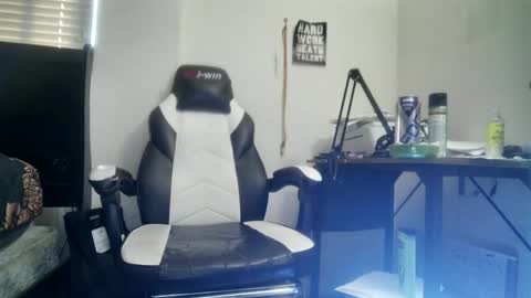 Snapshot of 11inchtattedtrinibad chatting on November 11, 2025, 11:54 am 11inchtattedtrinibad online show from November 11, 2025, 11:54 am