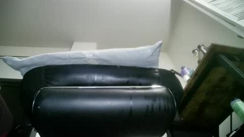 Snapshot of 11inchtattedtrinibad chatting on November 28, 2025, 2:25 am 11inchtattedtrinibad online show from November 28, 2025, 2:25 am