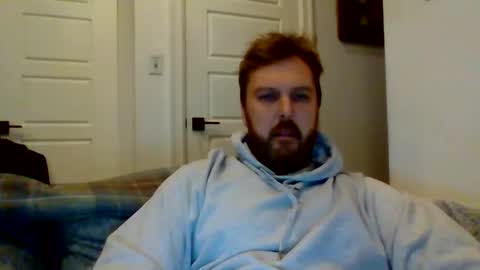 Snapshot of 123holt123 chatting on December 8, 2024, 6:33 am 123holt123 online show from December 8, 2024, 6:33 am