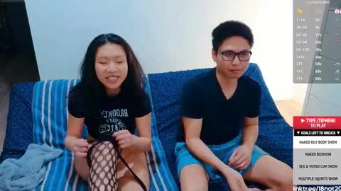 Snapshot of 18not20 chatting on February 24, 2025, 3:55 am Tong Ralph online show from February 24, 2025, 3:55 am