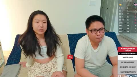 Snapshot of 18not20 chatting on October 18, 2025, 2:14 am Tong Ralph online show from October 18, 2025, 2:14 am