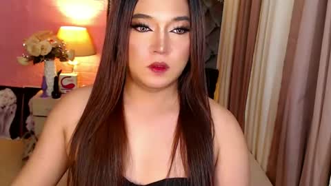 Snapshot of 1bestlover chatting on March 3, 2025, 8:43 pm Ekang online show from March 3, 2025, 8:43 pm