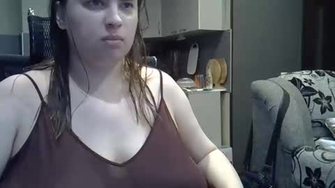 1LINDSEY1 online show from September 24, 2025, 9:40 pm