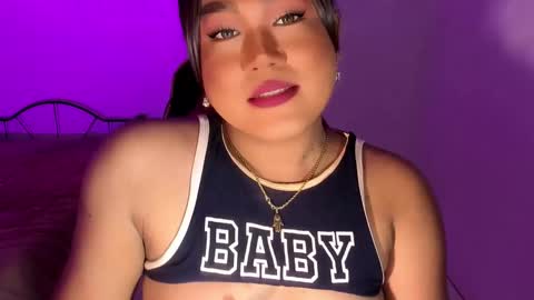 1lovelymess online show from September 28, 2025, 2:39 am