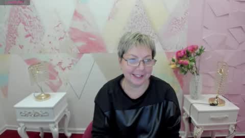 Snapshot of 1mirinda chatting on November 7, 2025, 11:32 am 1mirinda online show from November 7, 2025, 11:32 am