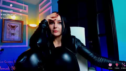 Moona  online show from February 13, 2025, 9:06 pm