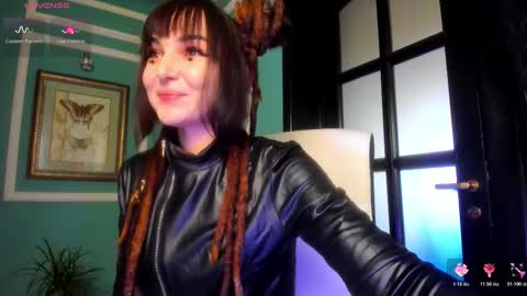 Moona  online show from November 13, 2025, 11:20 am