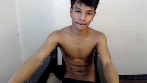 1sweetloverxx online show from October 17, 2025, 11:24 am