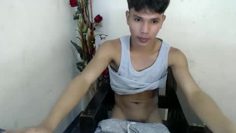 1sweetloverxx online show from December 3, 2025, 11:41 am