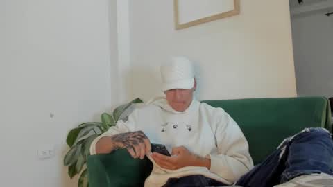 1Threestar online show from November 14, 2025, 12:37 pm