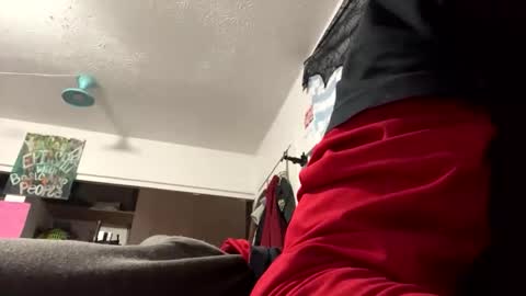 AlecurClit online show from December 1, 2025, 6:35 pm