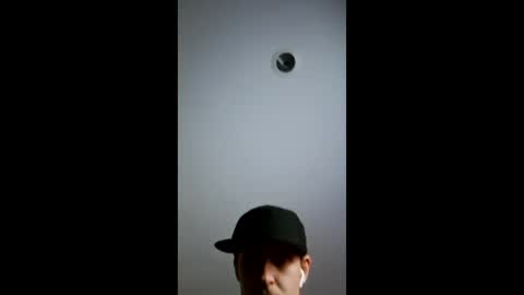 Snapshot of 22yrsold7inch chatting on December 20, 2025, 10:44 am 22yrsold7inch online show from December 20, 2025, 10:44 am