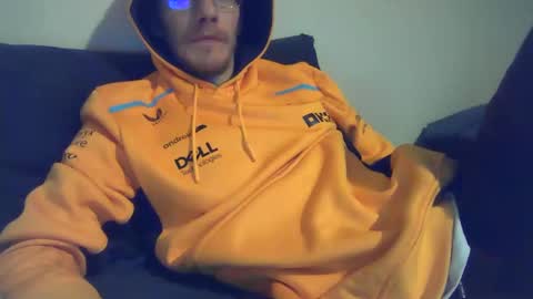 Snapshot of 2big2hype chatting on December 14, 2024, 5:07 am cheif online show from December 14, 2024, 5:07 am