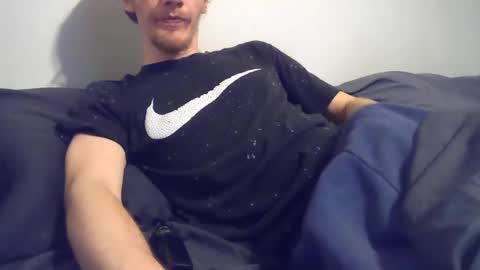 Snapshot of 2big2hype chatting on December 20, 2024, 5:57 am cheif online show from December 20, 2024, 5:57 am