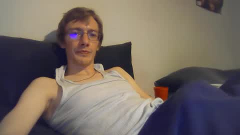 Snapshot of 2big2hype chatting on January 6, 2025, 4:47 am cheif online show from January 6, 2025, 4:47 am