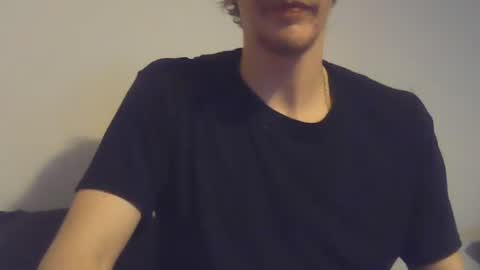 Snapshot of 2big2hype chatting on January 16, 2025, 1:27 am cheif online show from January 16, 2025, 1:27 am