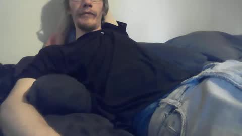 Snapshot of 2big2hype chatting on February 23, 2025, 5:18 pm cheif online show from February 23, 2025, 5:18 pm