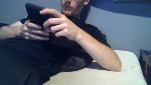 Snapshot of 2big2hype chatting on September 20, 2025, 2:34 am cheif online show from September 20, 2025, 2:34 am