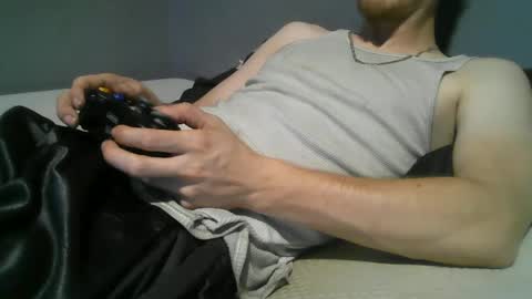 Snapshot of 2big2hype chatting on September 23, 2025, 11:52 pm cheif online show from September 23, 2025, 11:52 pm