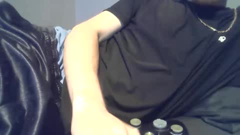 Snapshot of 2big2hype chatting on September 25, 2025, 12:14 am cheif online show from September 25, 2025, 12:14 am