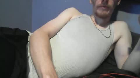 Snapshot of 2big2hype chatting on September 29, 2025, 1:44 am cheif online show from September 29, 2025, 1:44 am