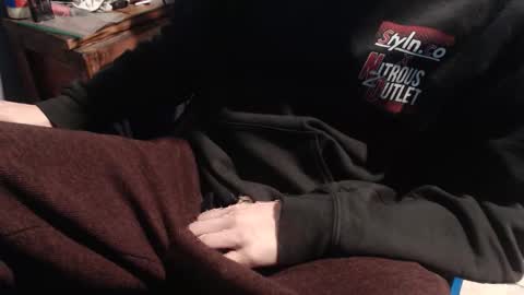 Snapshot of 2big2hype chatting on November 26, 2025, 12:55 am cheif online show from November 26, 2025, 12:55 am