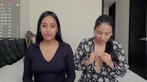 Snapshot of 2summerlove2 chatting on January 19, 2025, 3:32 pm Dalilah and Tarah online show from January 19, 2025, 3:32 pm