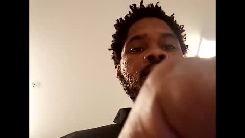 Str8 Edge online show from October 26, 2025, 12:44 pm