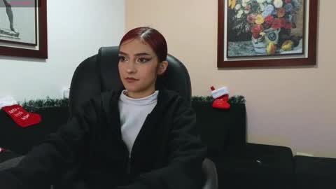 Snapshot of 3badweed3 chatting on December 17, 2025, 11:00 pm Sam online show from December 17, 2025, 11:00 pm