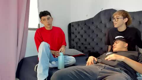 Snapshot of 3guy3 chatting on November 21, 2025, 8:07 pm Guy 1 Guy 2 Guy 3. online show from November 21, 2025, 8:07 pm