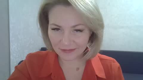 3susie online show from October 16, 2025, 10:27 am