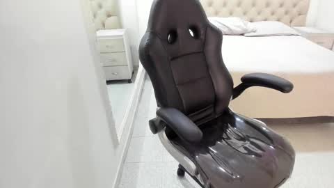 3X NAXAA online show from October 31, 2025, 12:50 pm