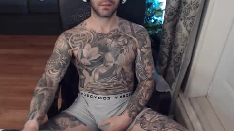 Snapshot of 420randomguy chatting on December 1, 2024, 4:29 pm Anomander Rake online show from December 1, 2024, 4:29 pm