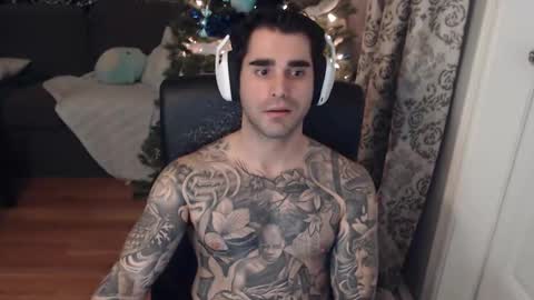 Snapshot of 420randomguy chatting on December 6, 2024, 12:45 am Anomander Rake online show from December 6, 2024, 12:45 am