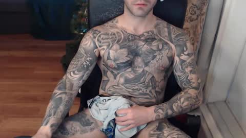 Snapshot of 420randomguy chatting on January 4, 2025, 7:02 pm Anomander Rake online show from January 4, 2025, 7:02 pm