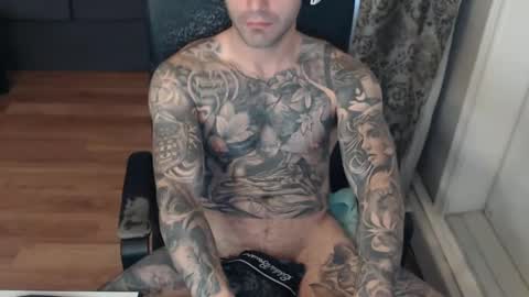 Snapshot of 420randomguy chatting on September 28, 2025, 11:37 am Anomander Rake online show from September 28, 2025, 11:37 am