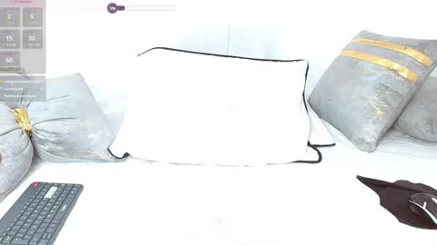 493ashlyfoxx online show from March 3, 2025, 4:14 am