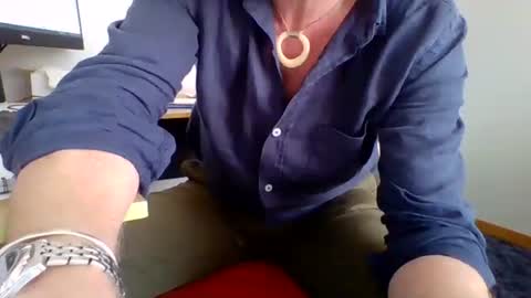 Snapshot of 555tony555 chatting on December 2, 2024, 1:36 am 555tony555 online show from December 2, 2024, 1:36 am